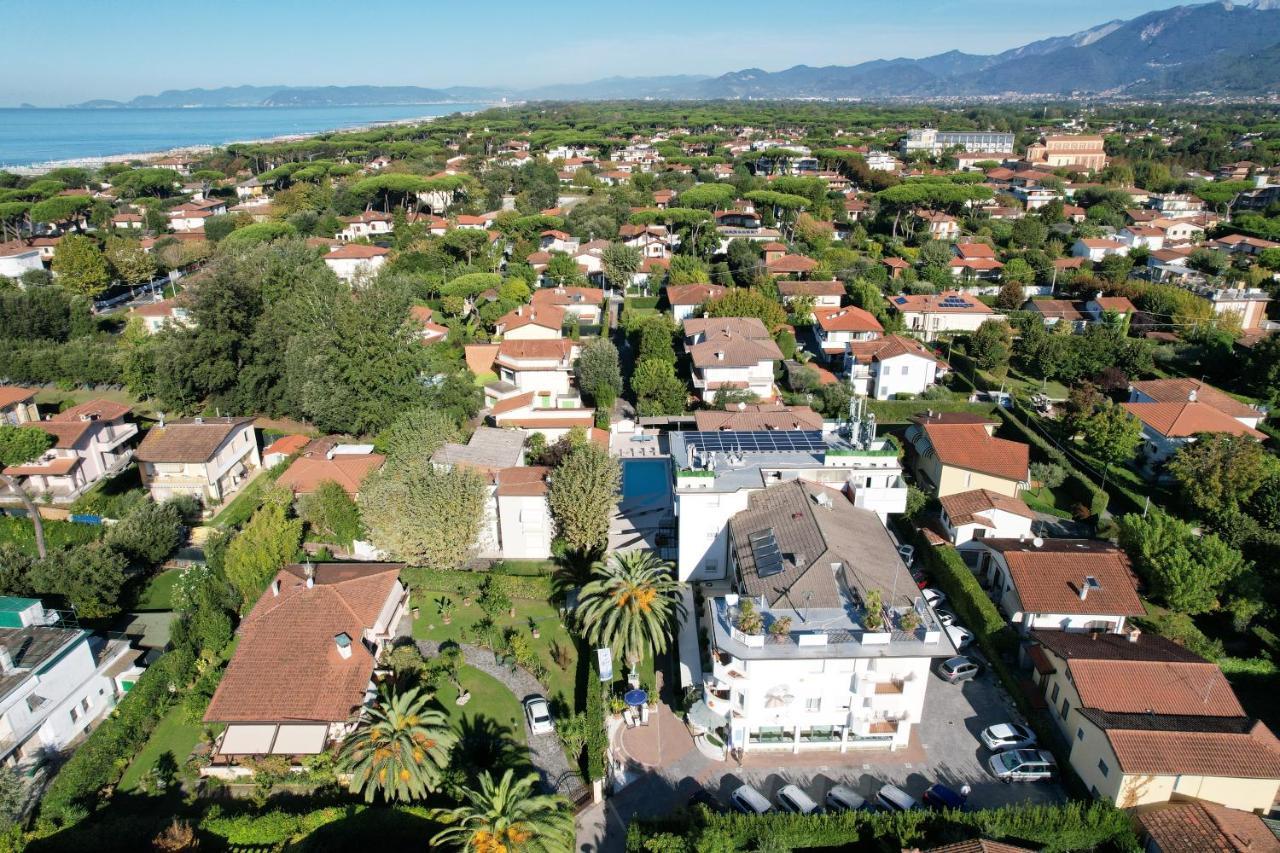 Hotel Tarabella Forte dei Marmi Exterior photo